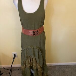 Modern Vintage Boutique Olive Green Sleeveless Dress with Brown Belt Size Large
